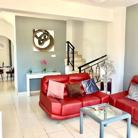 Diana Townhouse 1 Πάφος
